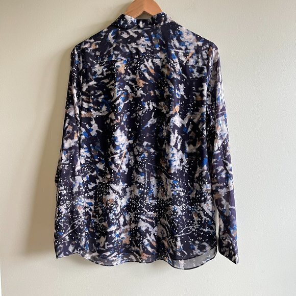 Cabi Starry Night Print Ruffle Button Up Blouse Top Womens Size M Chiffon Career - Picture 8 of 8